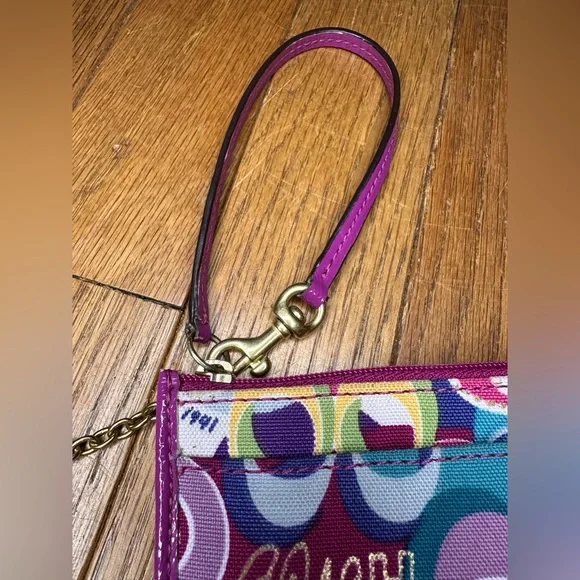 Vintage Coach Poppy Coin Purse Wristlet! - Picture 5 of 15